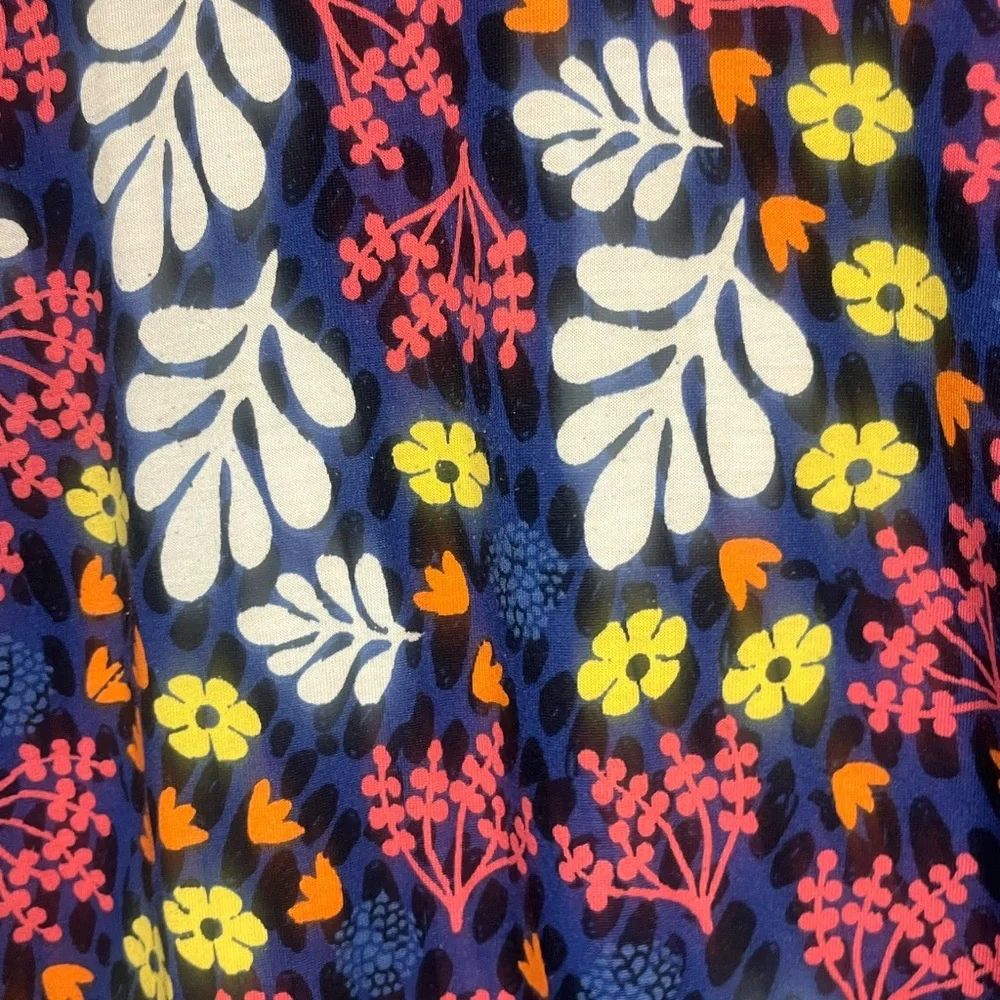 Floral Raglan Sleeve Top - Randy - Picture 3 of 4